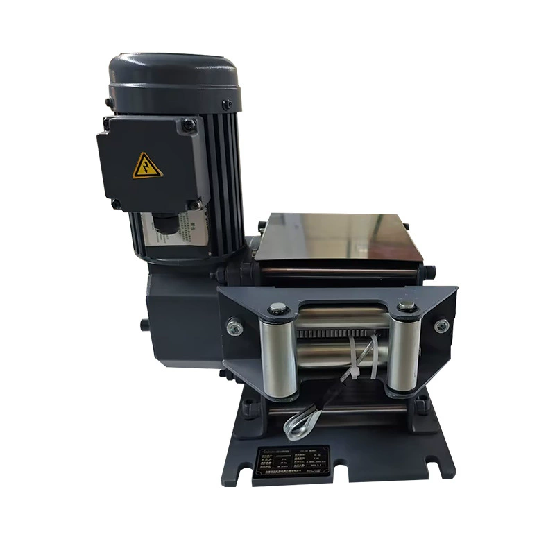 Heavy Equipment Manual - Piccolo Verricello Elettrico per Trattore con