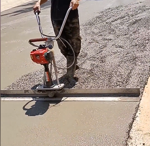 Prezzo Scontato per Macchine L - Concrete Vibrator recensione e prezzo